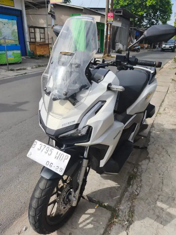 JUAL HONDA ABS ABS 160 2023 PEMAKAIAN 2024 KM 23 RB