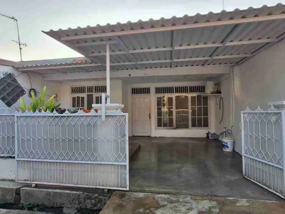 Dijual Rumah minimalis siap huni di Komplek AL Sinar Pondok Benda, Jatiasih Bekasi