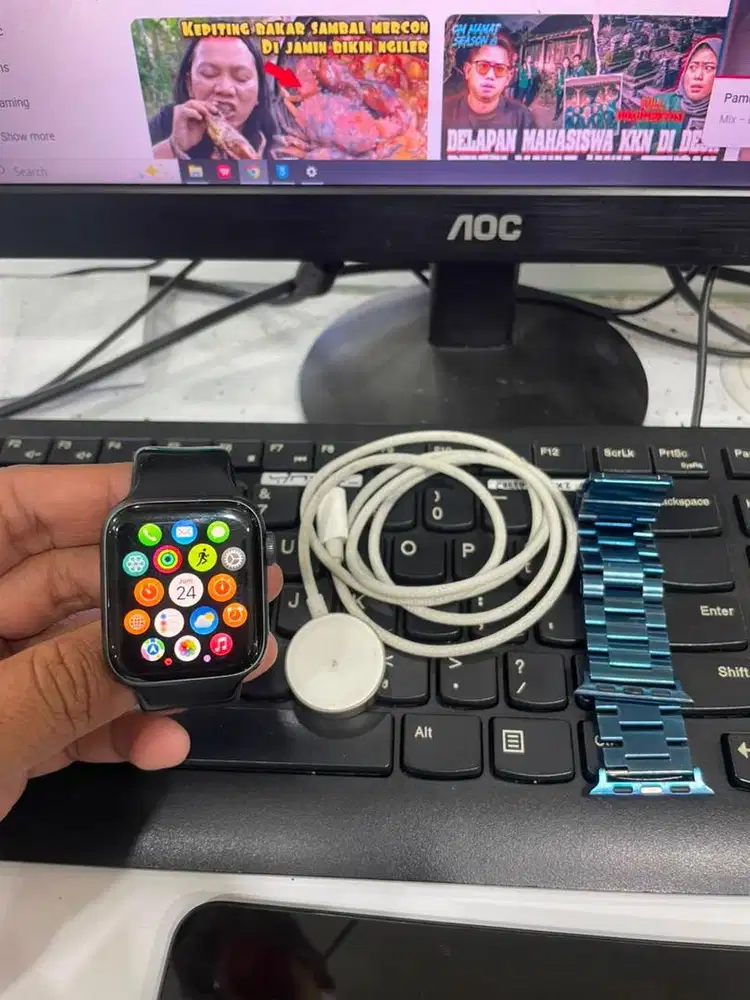 apple watch seri 4 40mm siap pakai