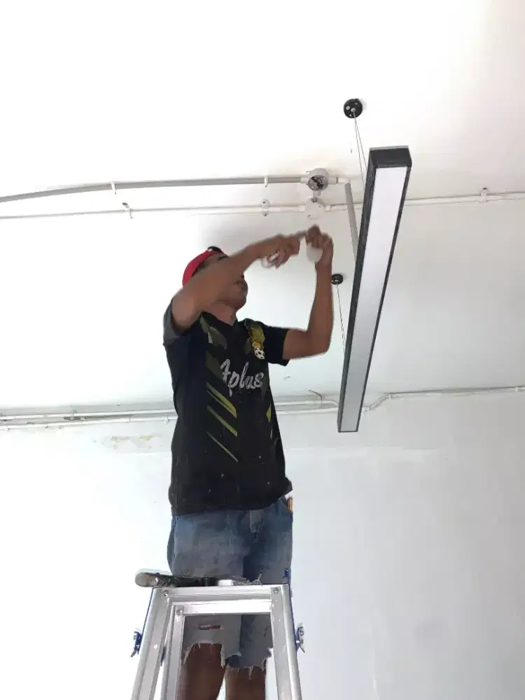 Menerima jasa renovasi rumah dan pengerjaan tukang insyaallah amanah