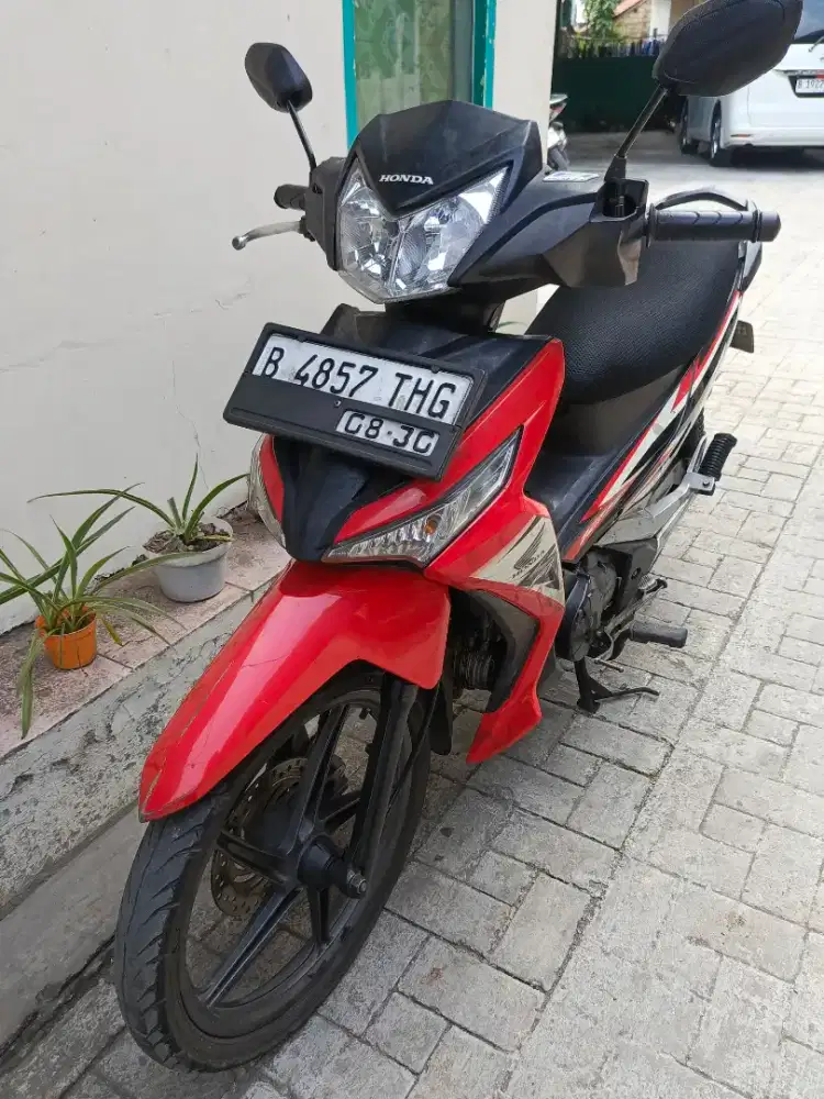 Supra X 125 FI 2015 komplit murah