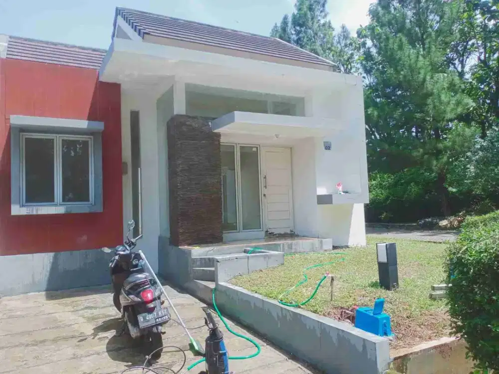 Rumah Bagus di Royal Tajur