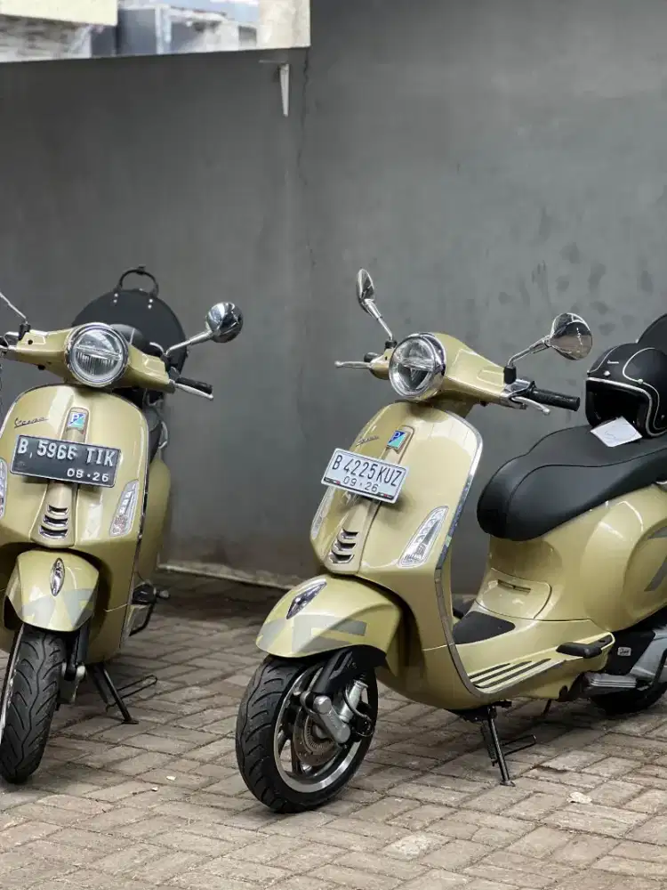 Vespa Primavera 75th Anniversary KM 800 Perak