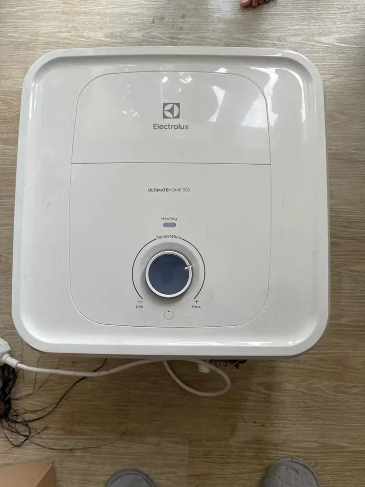 Jual water heater Electrolux Ultimate Home 300