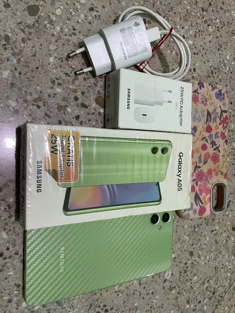 SAMSUNG A05 4/128GB mulus seperti baru