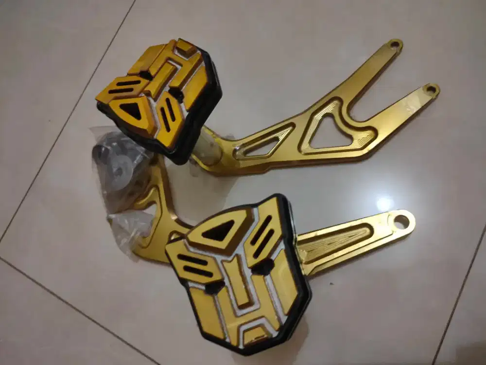 Frame Slider/Pelindung Fairing Segitiga