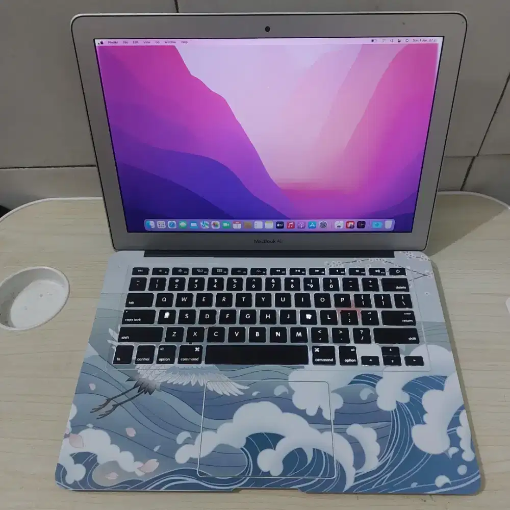 Macbook air 2015 8 ram 8gb ssd 128gb cocok buat nugas
