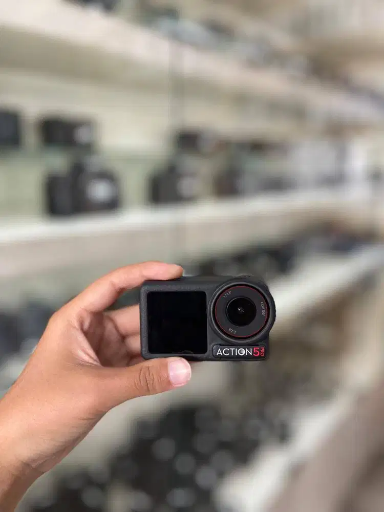 DJI OSMO ACTION 5 PRO LIKE NEW GARANSI RESMI SAMPAI DESEMBER 2026