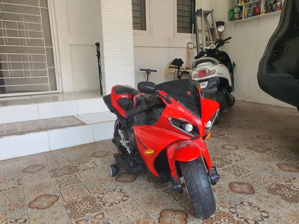 Motor mainan Anak , Aki 12 V