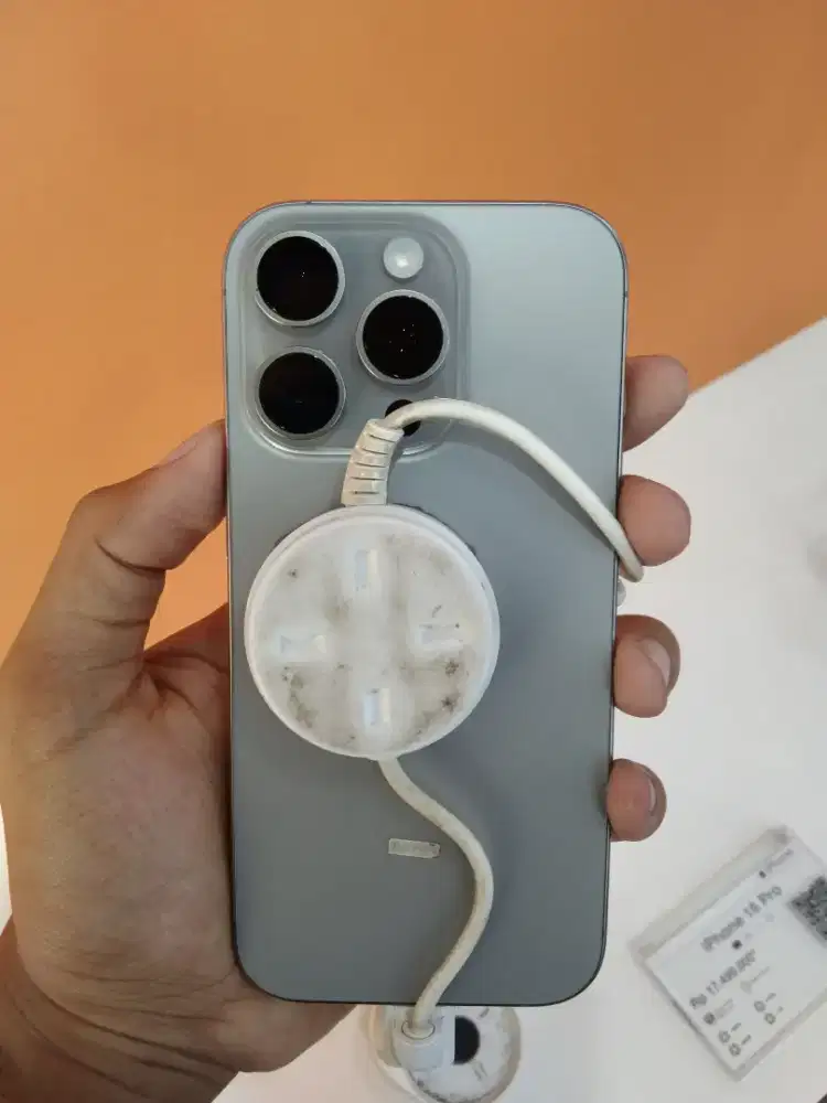 iphone 16 pro (cicilan tanpa kartu kredit)