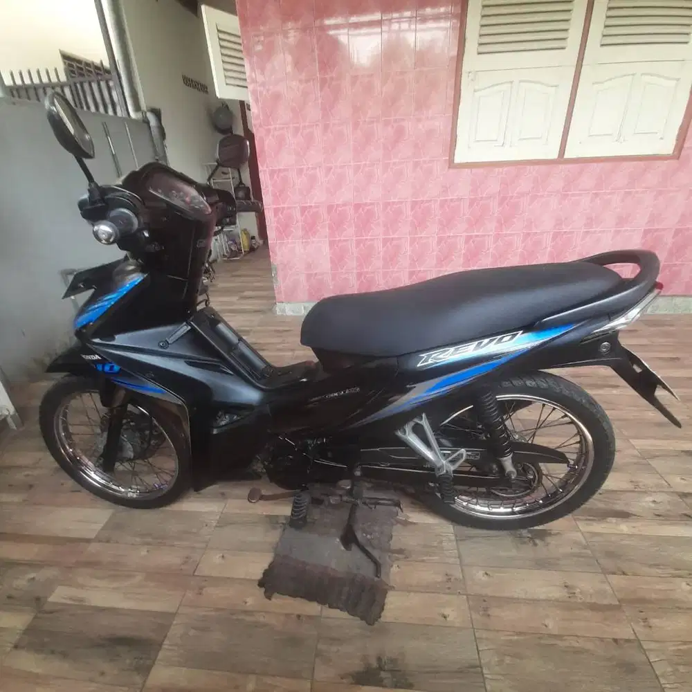 Honda Absolute Revo 110 - Tahun 2009