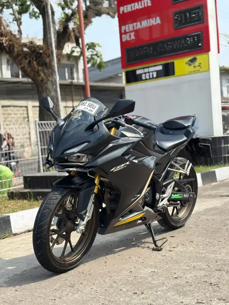 HONDA CBR 150R ABS TAHUN 2023
