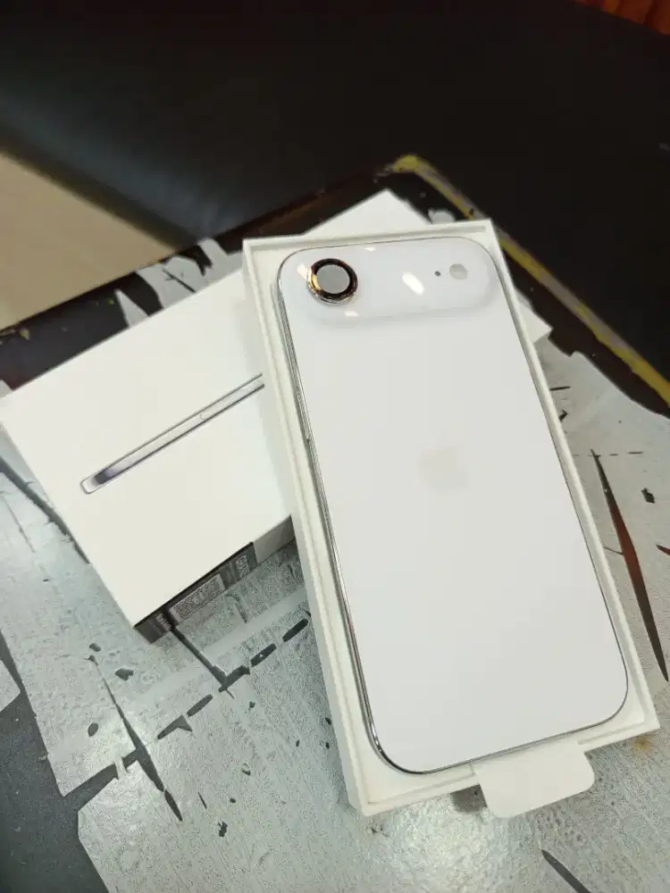 iPhone 17 Air 256GB iBox
