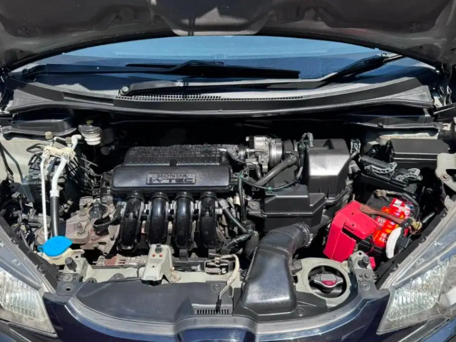 Honda Jazz 1.5 RS Bensin AT 2016 Hitam (JE)