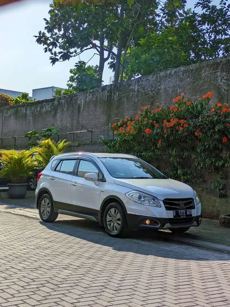 Suzuki SX4 2016 Bensin