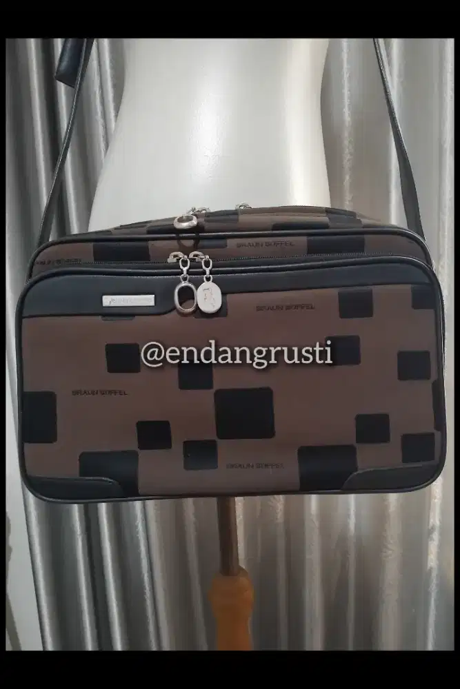 Braun Buffel Original Germany - crossbody/messenger bag - tas selempan