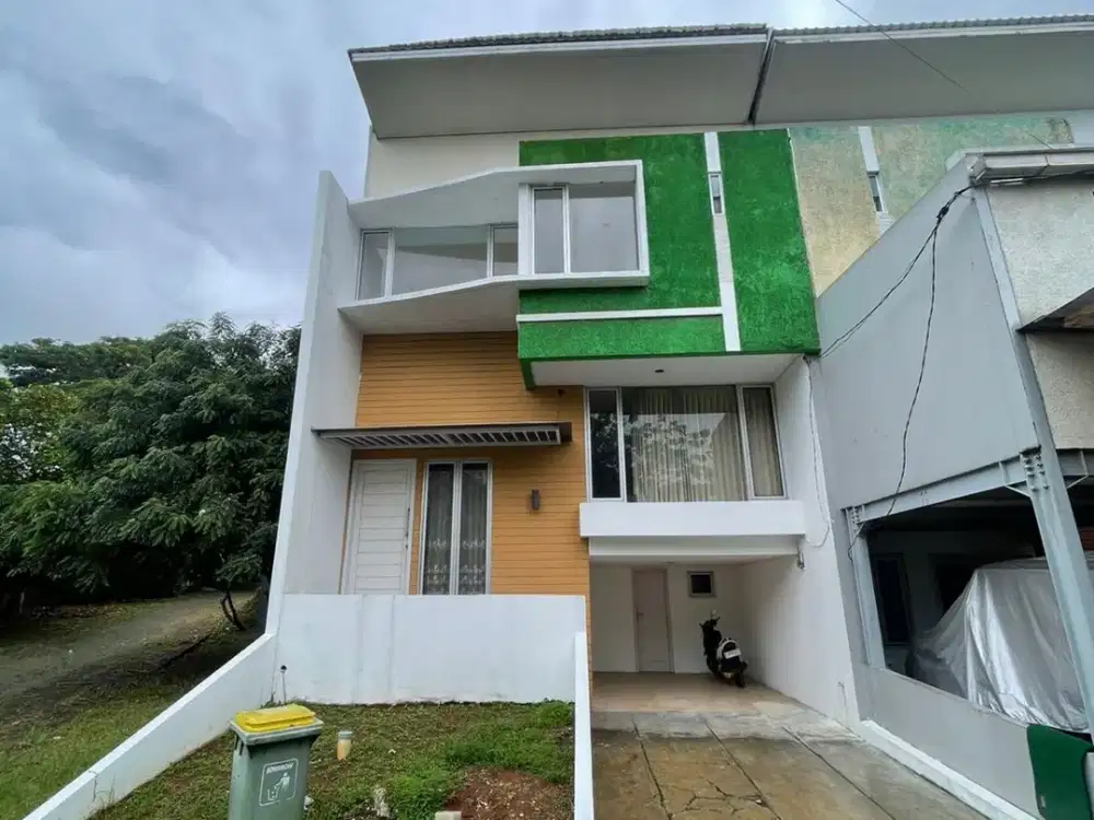 Disewakan cepat Rumah di Villa Kanaya, Jagakarsa 2 lantai 3+1kt dan 3+1km siap huni