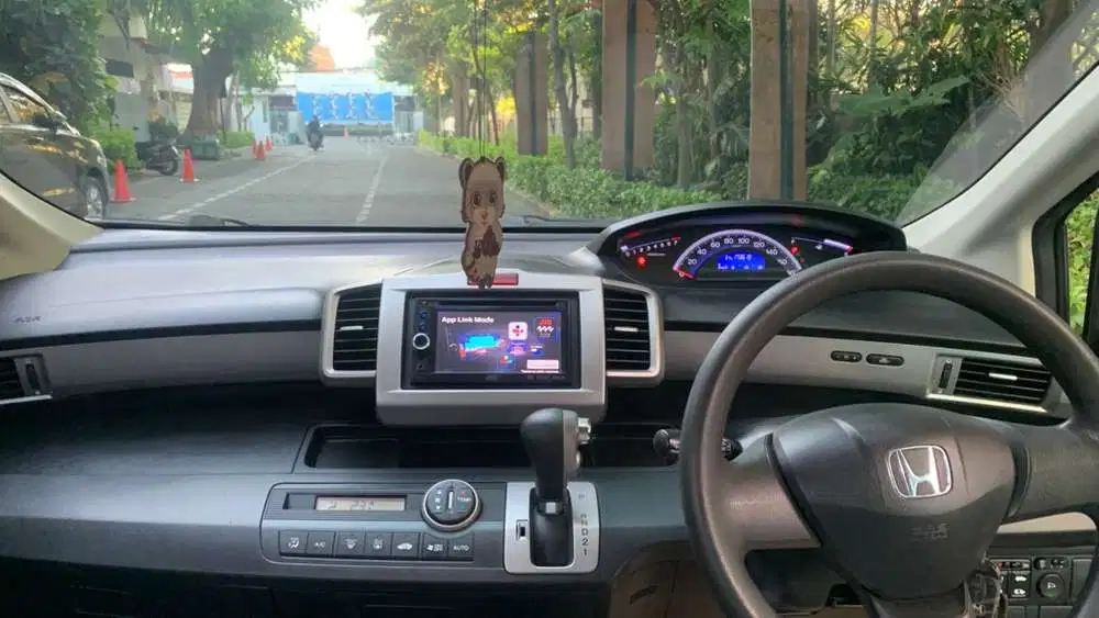 Honda Freed 2013 Bensin