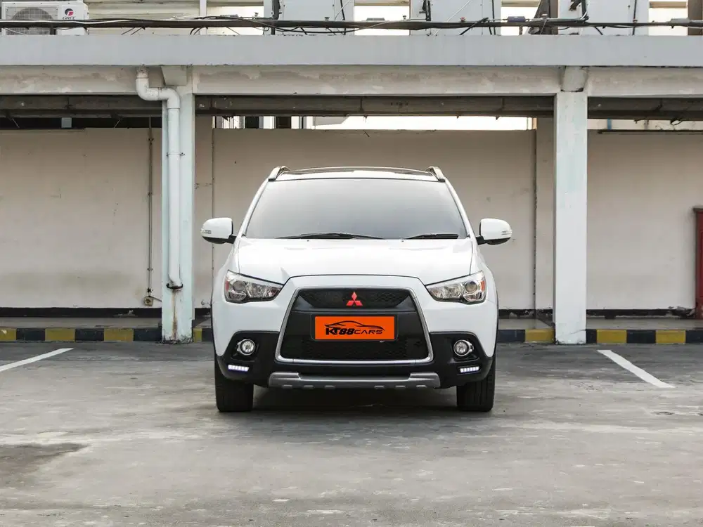 Mitsubishi Outlander 2.0L Sport Limited At 2013 Putih