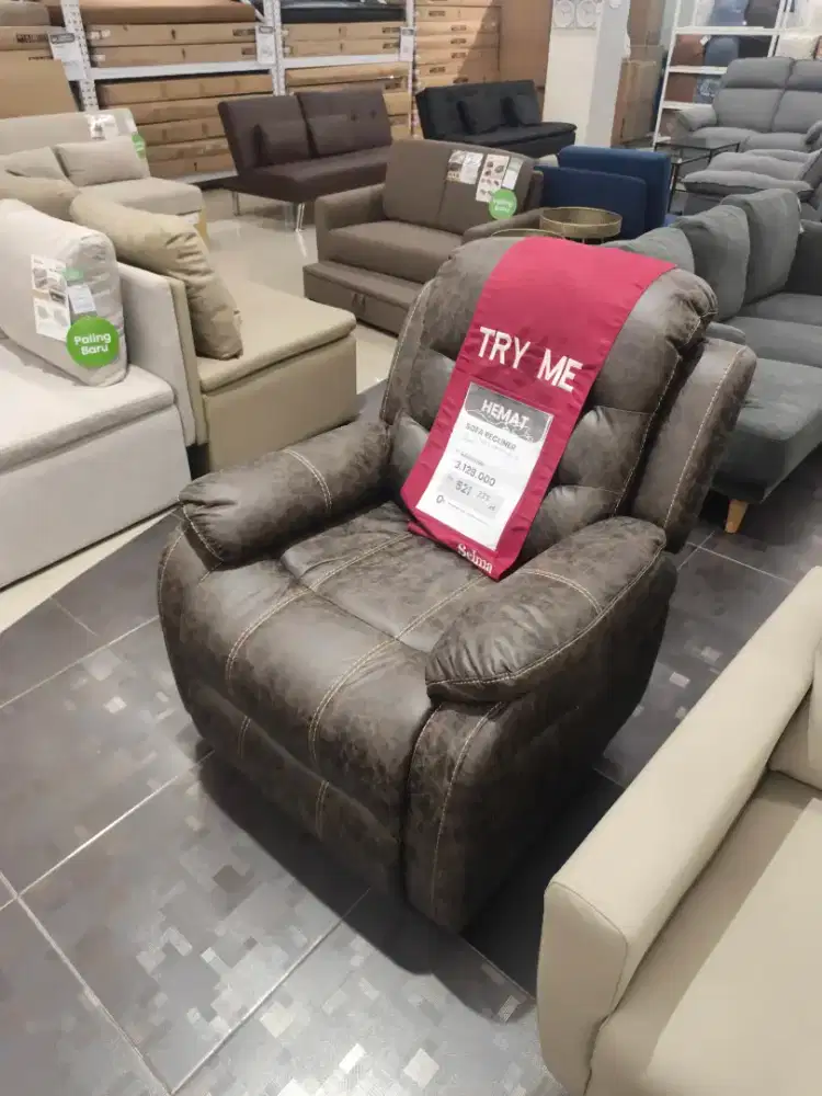 Sofa recliner minimalis