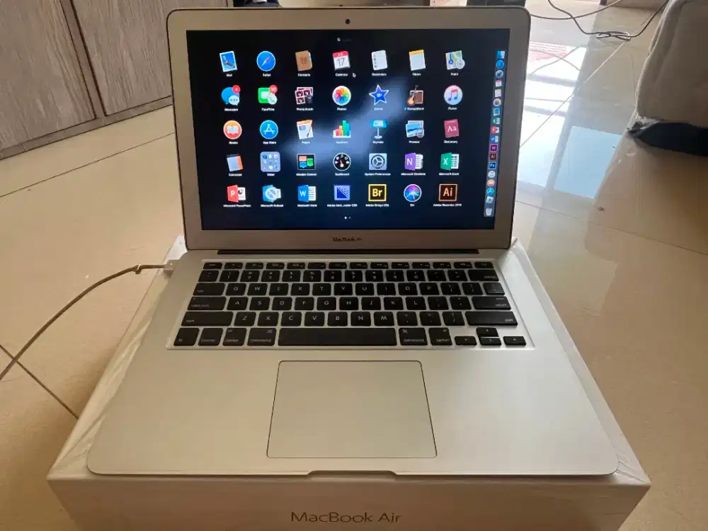 MACBOOK AIR 8/128GB (2015)