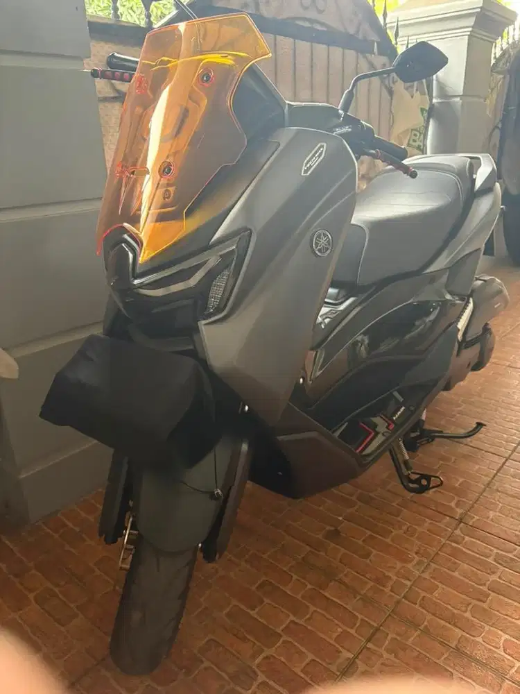 Dijual NMax Techmex (varian paling tinggi)