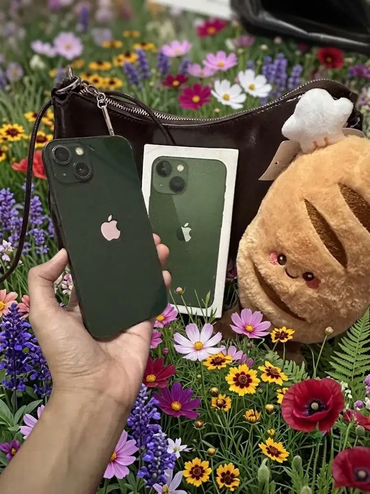 I PHONE 13 GREEN