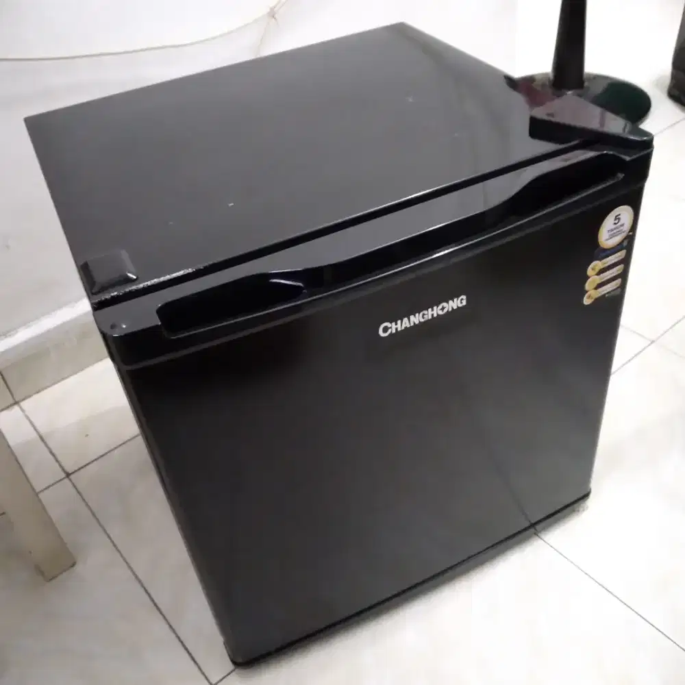 DIJUAL CEPAT! KULKAS MINI CHANGHONG