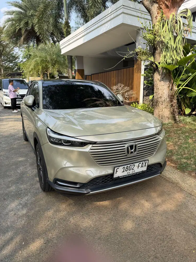 Honda hrv se 2023 shan khaki