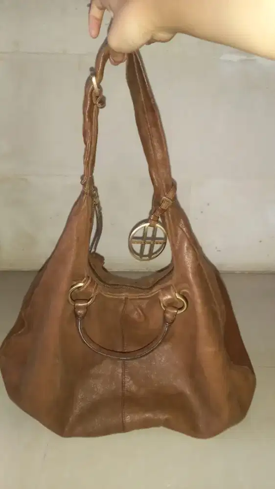 Hugo boss bag leather