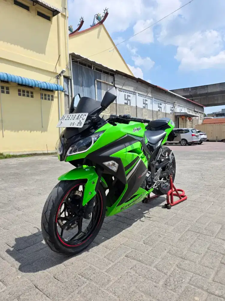 Kawasaki Ninja 250 FI SE Hijau 2014