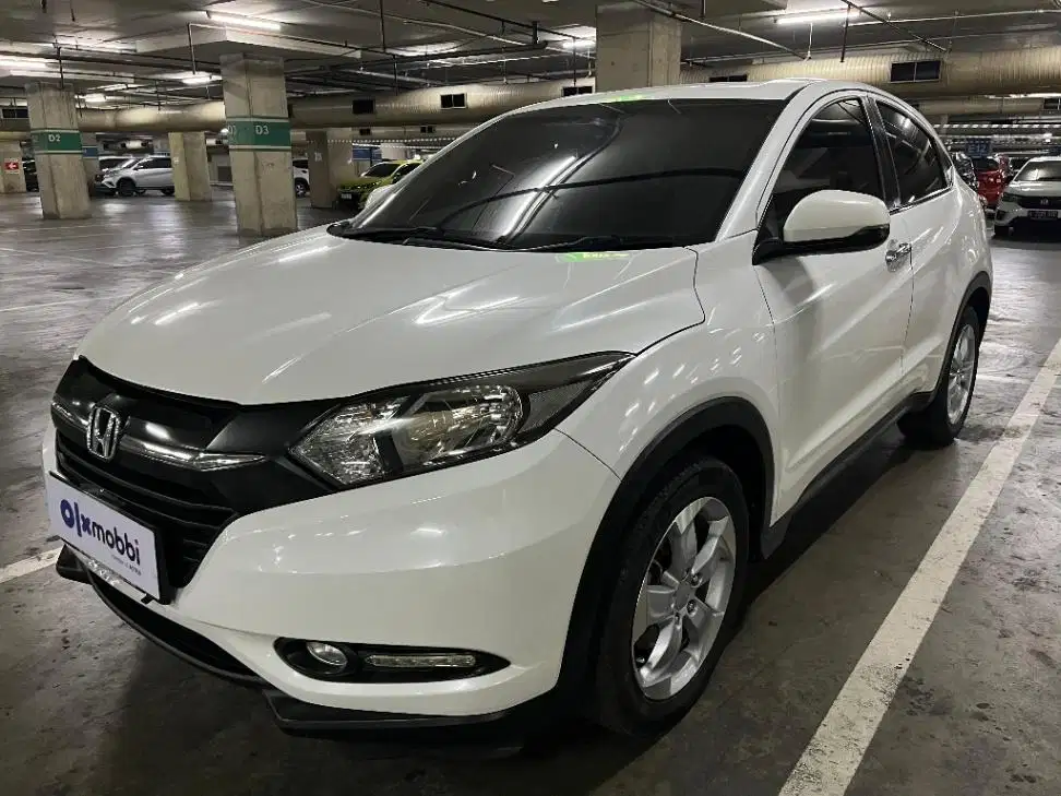 TDP 9, JT Honda HR-V 1.5 E Bensin-AT Putih 2015