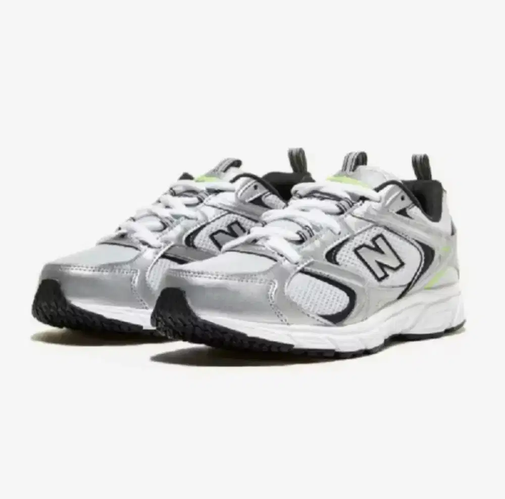 SEPATU SNEAKERS NEW BALANCE 408