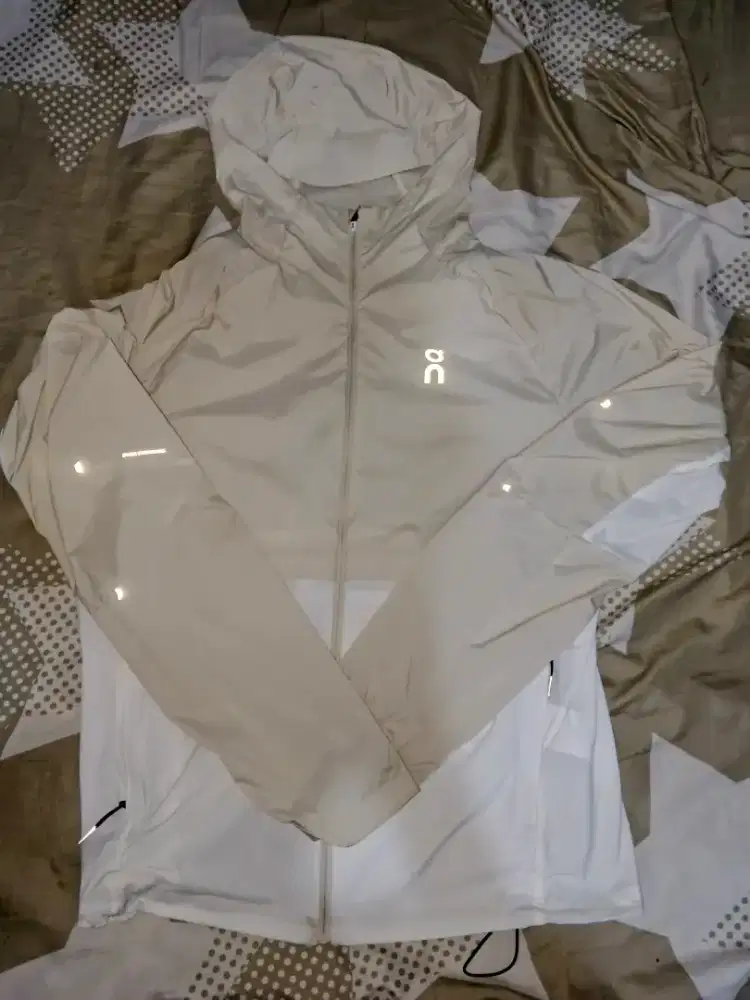 Core jacket on cloud