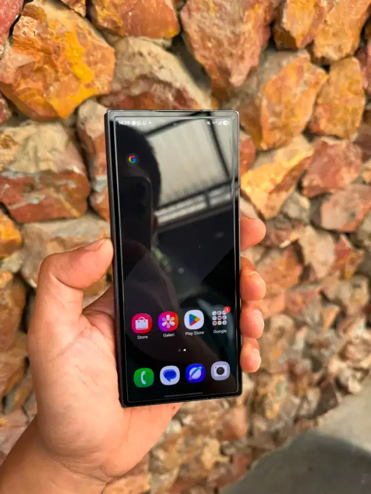 Samsung zfold 6 snap 8 gen 3 12/256