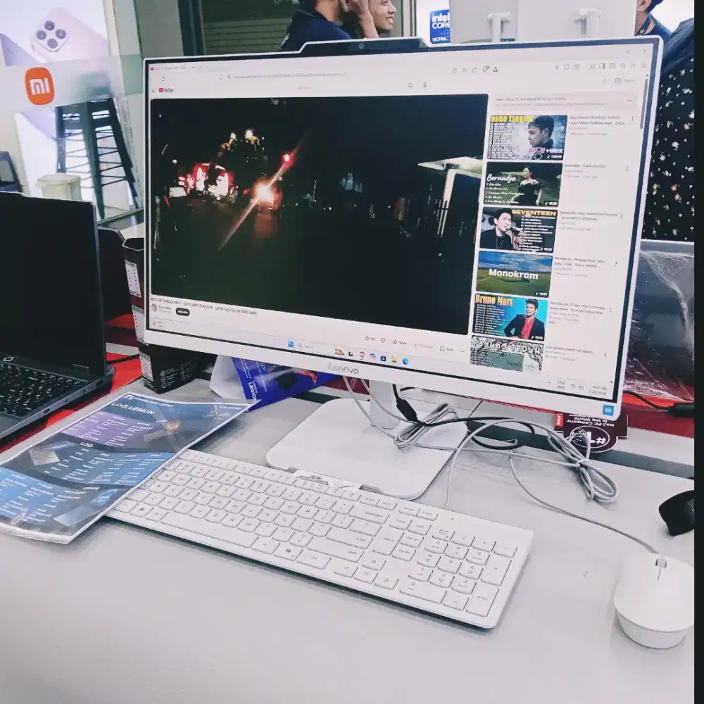Laptop PC Baru New Desk