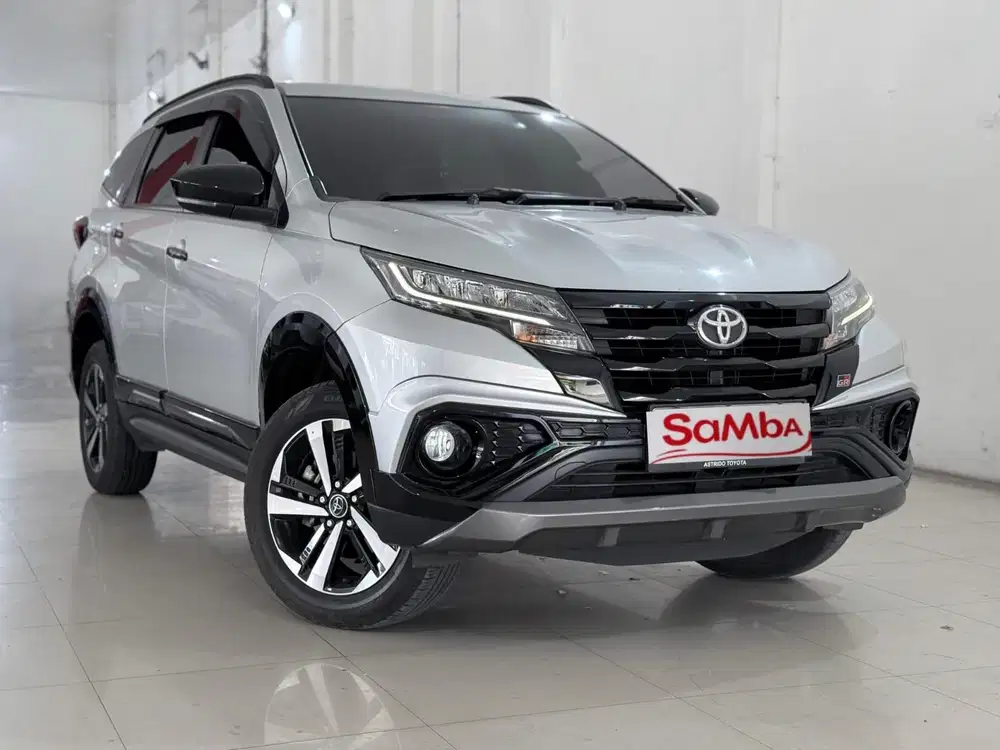 (KM 26RB) TOYOTA RUSH GR MATIC 2024..PAJAK JULI 2027 SILVER