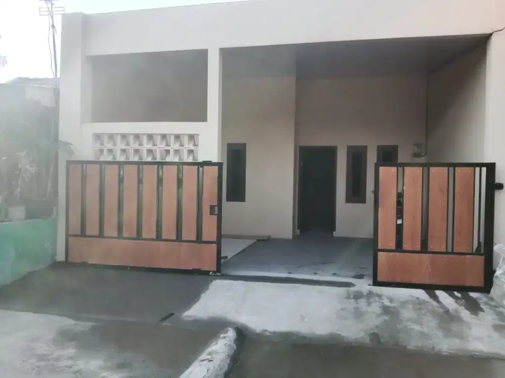 Rumah Full Renov Row Jalan Lebar di Permata Sepatan