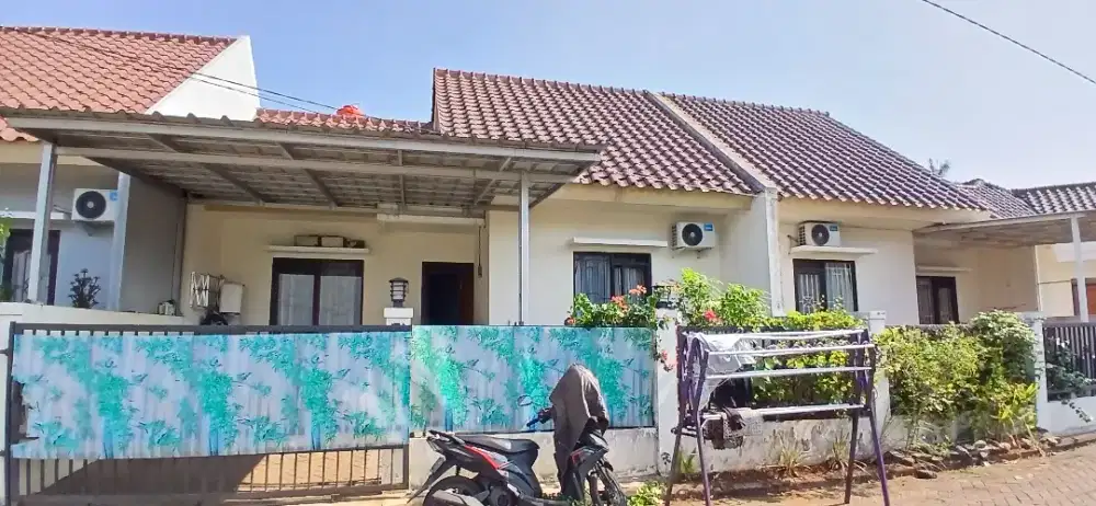 DISEWAKAN RUMAH SIAP HUNI