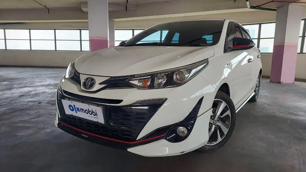 TDP 1 JUTA Toyota Yaris 1.5 TRD Sportivo Bensin-AT 2018 Putih CBYEB