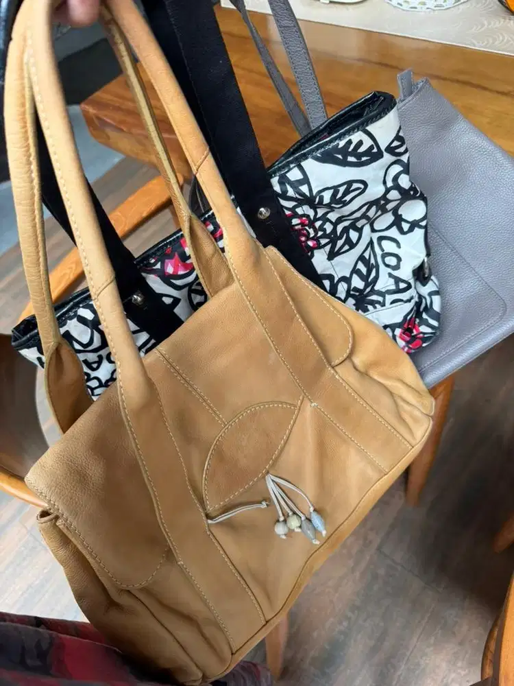Totebag coach bunga