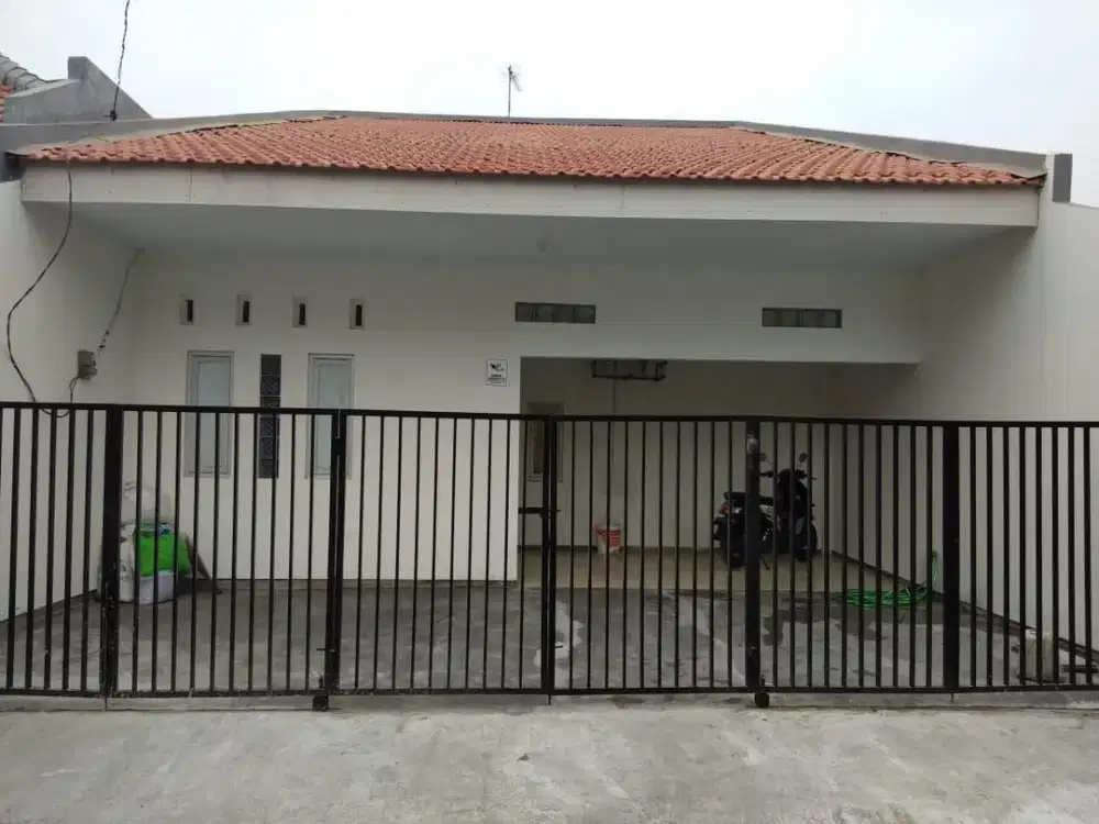Rumah Ngagel Mulyo Hadap Timur, Row Jalan 2 Mobil, Atap Gavalum