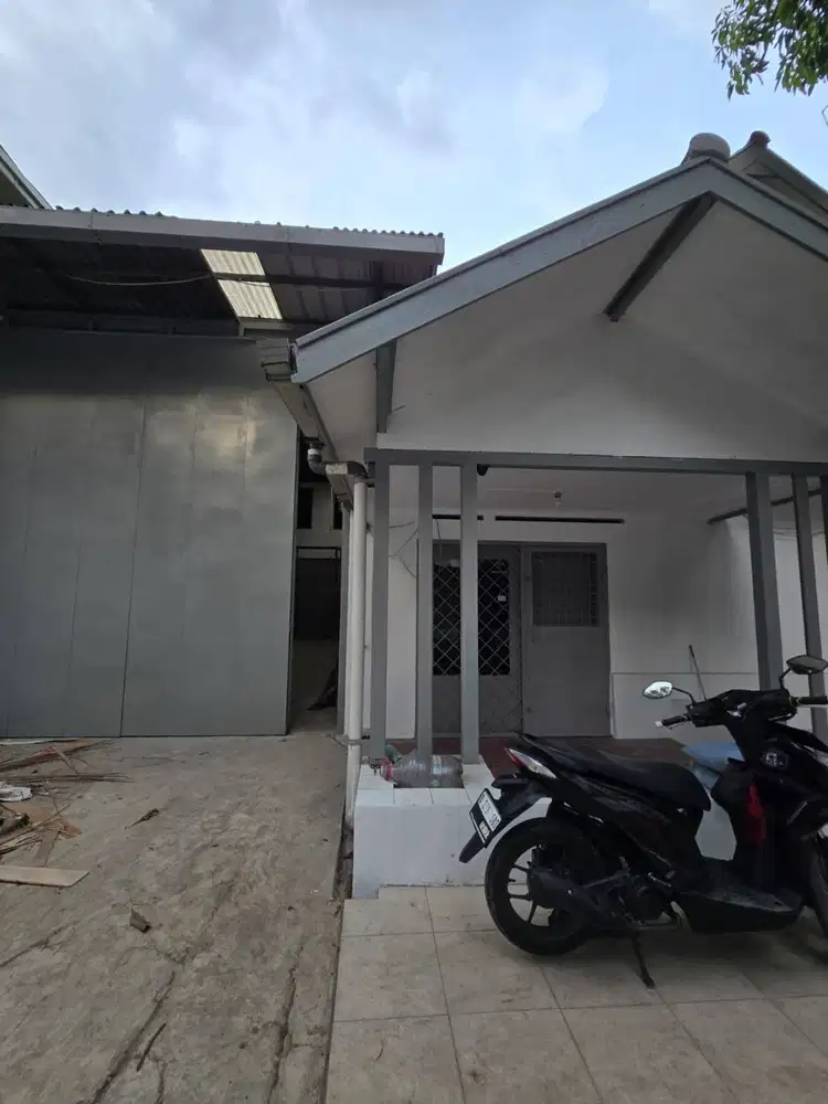 Rumah ex. Home Industry sayap sudirman Bandung Siap Huni