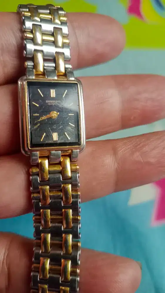 Jam tangan samsung