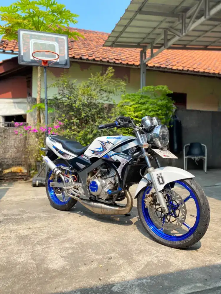 Kawasaki ninja R