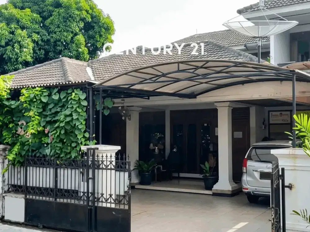 Rumah 2 Lantai Di Area Strategis Jaksel DL 18690