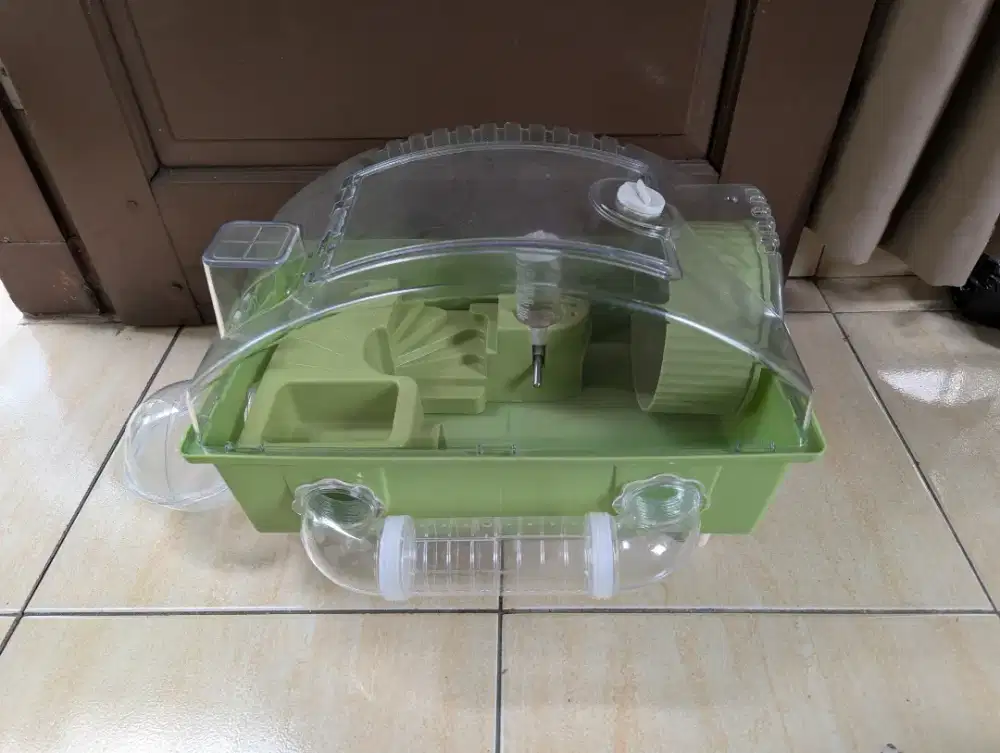 Jual kandang hamster merk focat ada wheel dan lorong seperti aquarium