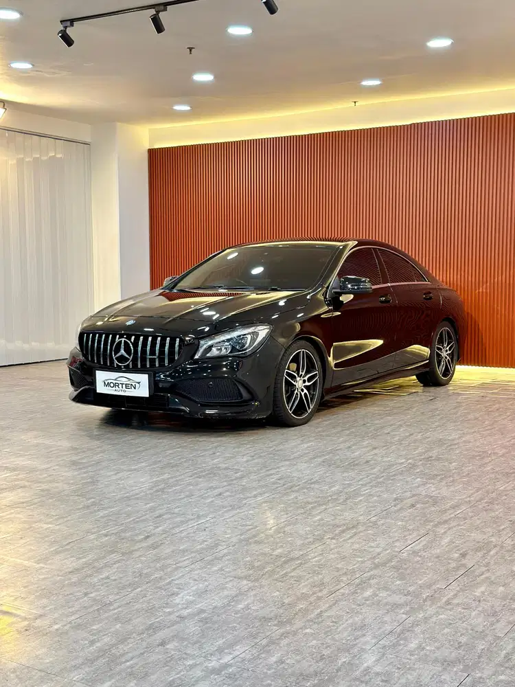 Mercedes Benz CLA 200 AMG Panoramic 2016