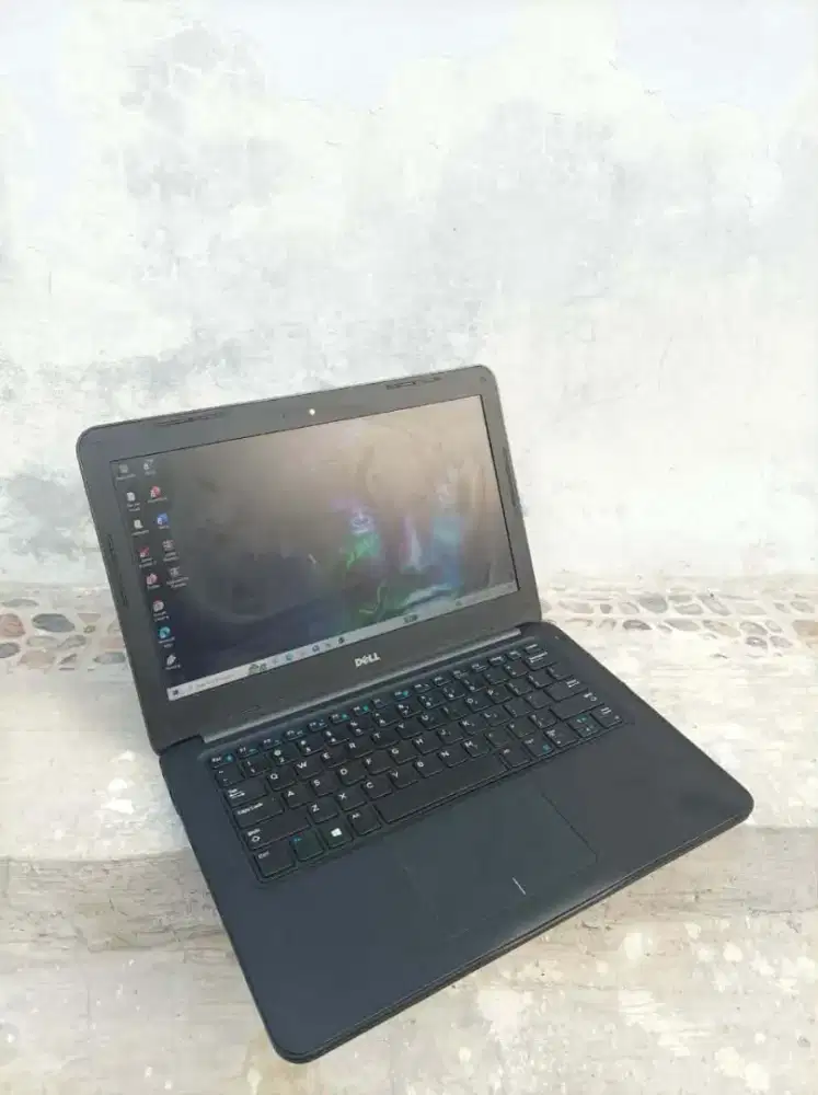 DELL LATITUDE 3380 CORE i3 GEN 6 RAM 4GB HDD 1TB