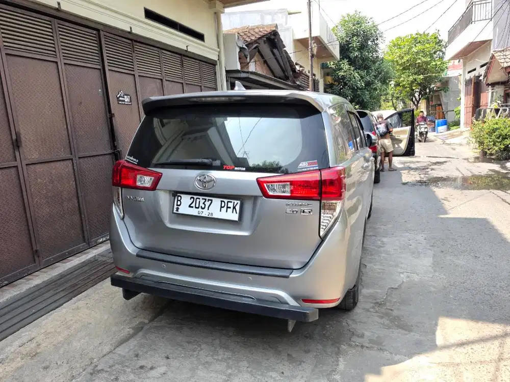 Toyota Kijang Innova Inova Reborn G Matic AT Tahun 2018 Silver , 2017
